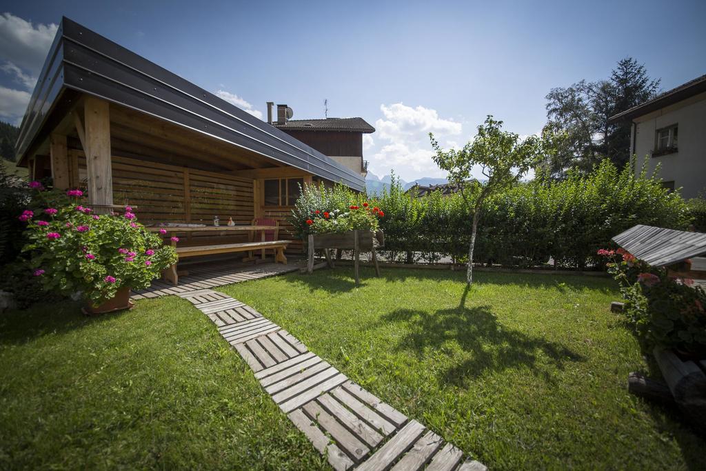 Appartamento Rose Di Bosco Predazzo Eksteriør billede